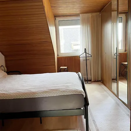 Schone 3-zimmer-wohnung Nahe Dusseldorf Flughafen Und Messe Apartment *